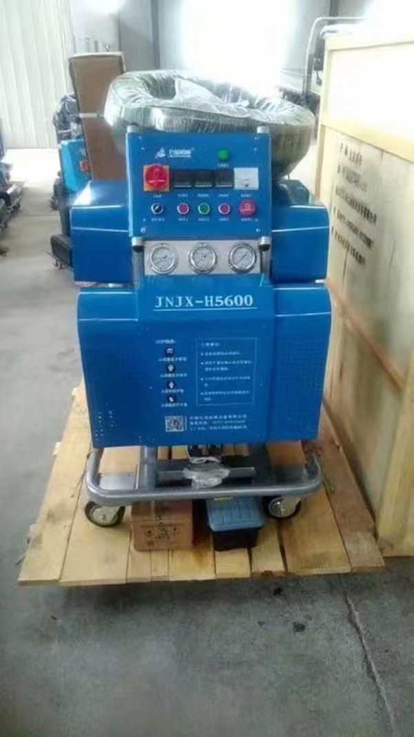 聚脲噴涂機(jī)價(jià)格(圖1) JNJX-H5600聚脲噴涂機(jī)價(jià)格3萬多元